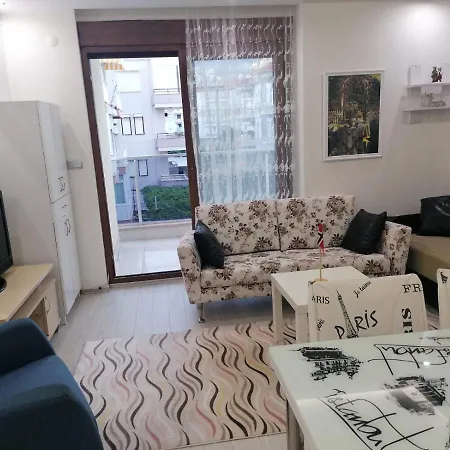 Kleopatra Homes Apartment *